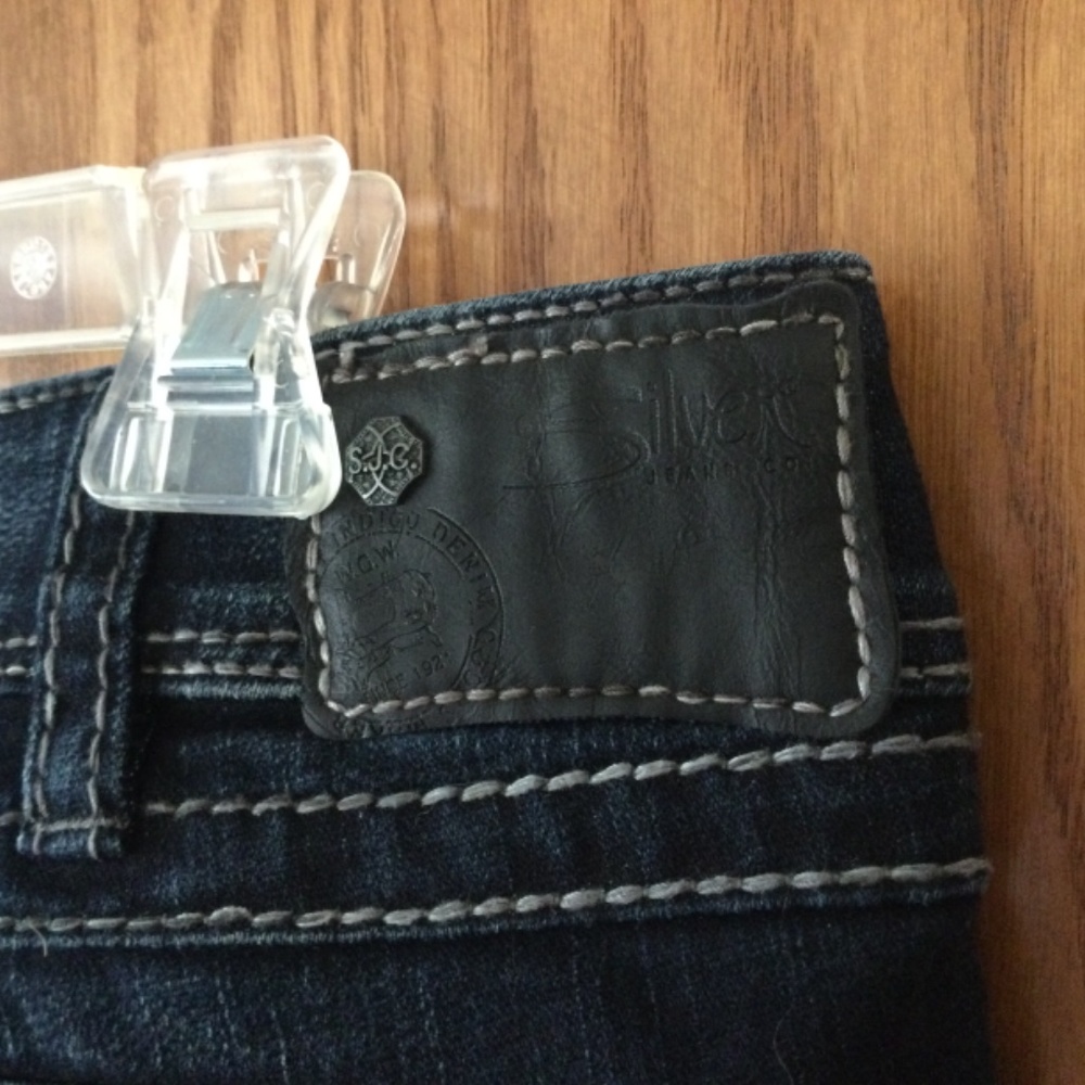Silver Jeans - Picture 6 of 9